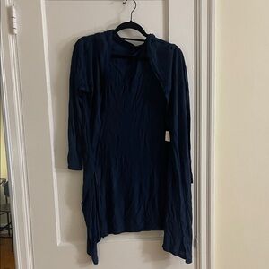 Elegant Navy Blue Women's Cardigan